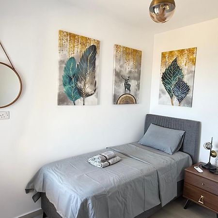 Relaxing Penthouse Suites By The Sea Vokolidha Luaran gambar