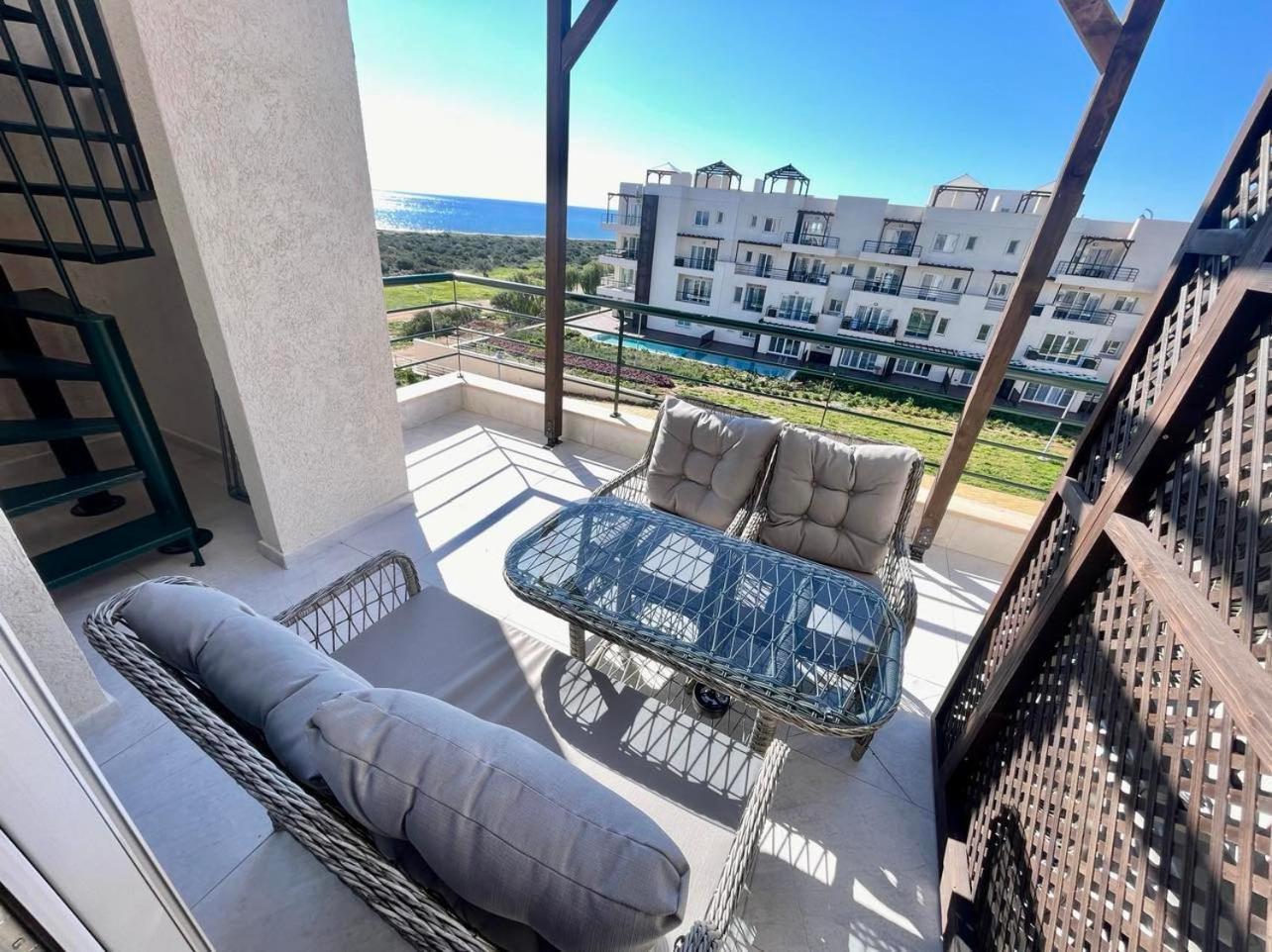Relaxing Penthouse Suites By The Sea Vokolidha Luaran gambar