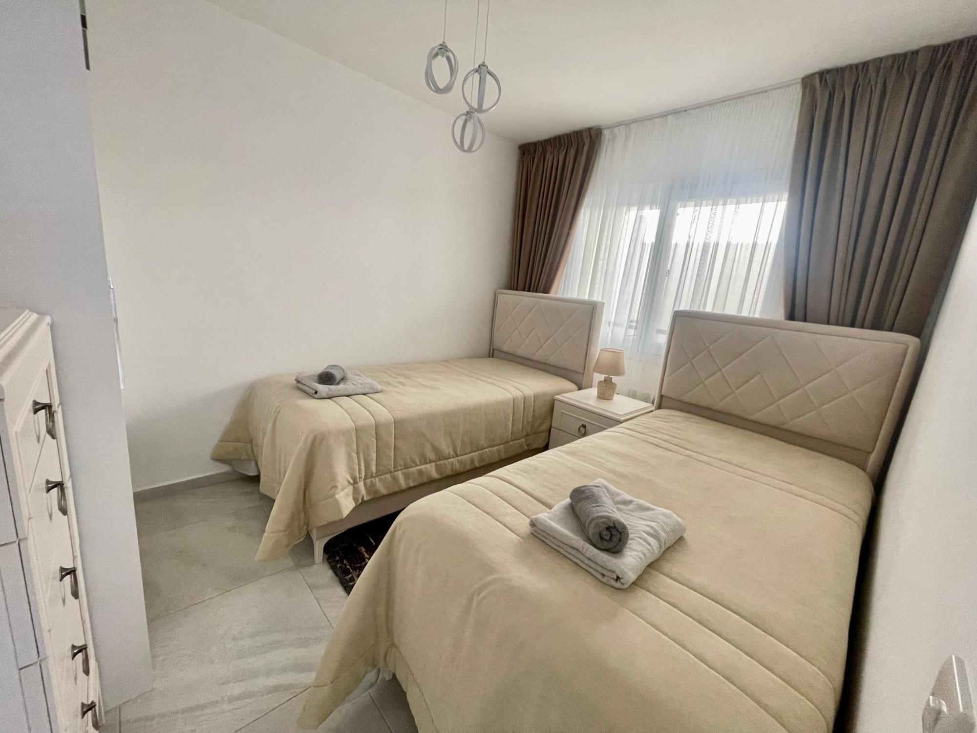 Relaxing Penthouse Suites By The Sea Vokolidha Luaran gambar