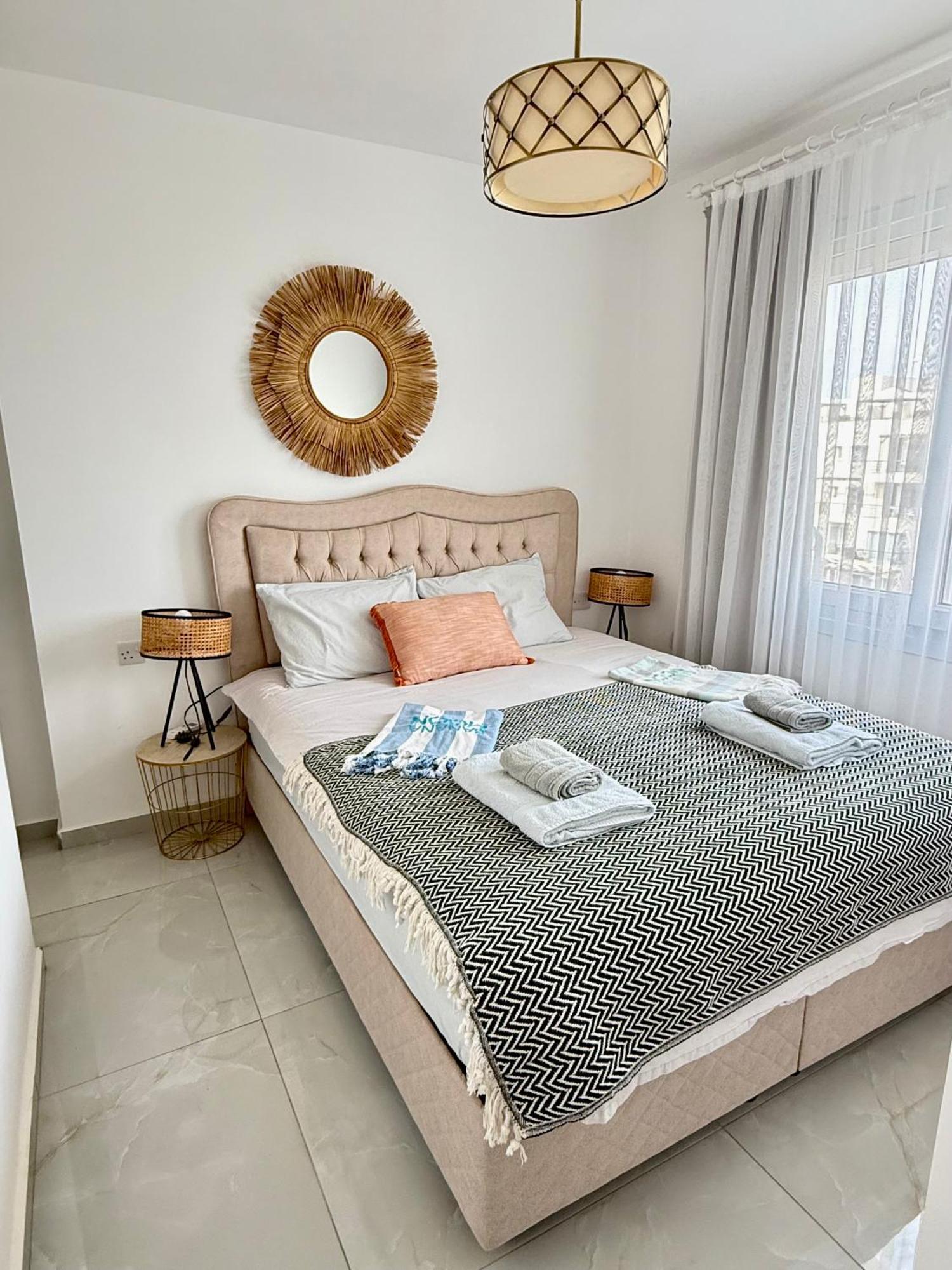 Relaxing Penthouse Suites By The Sea Vokolidha Luaran gambar