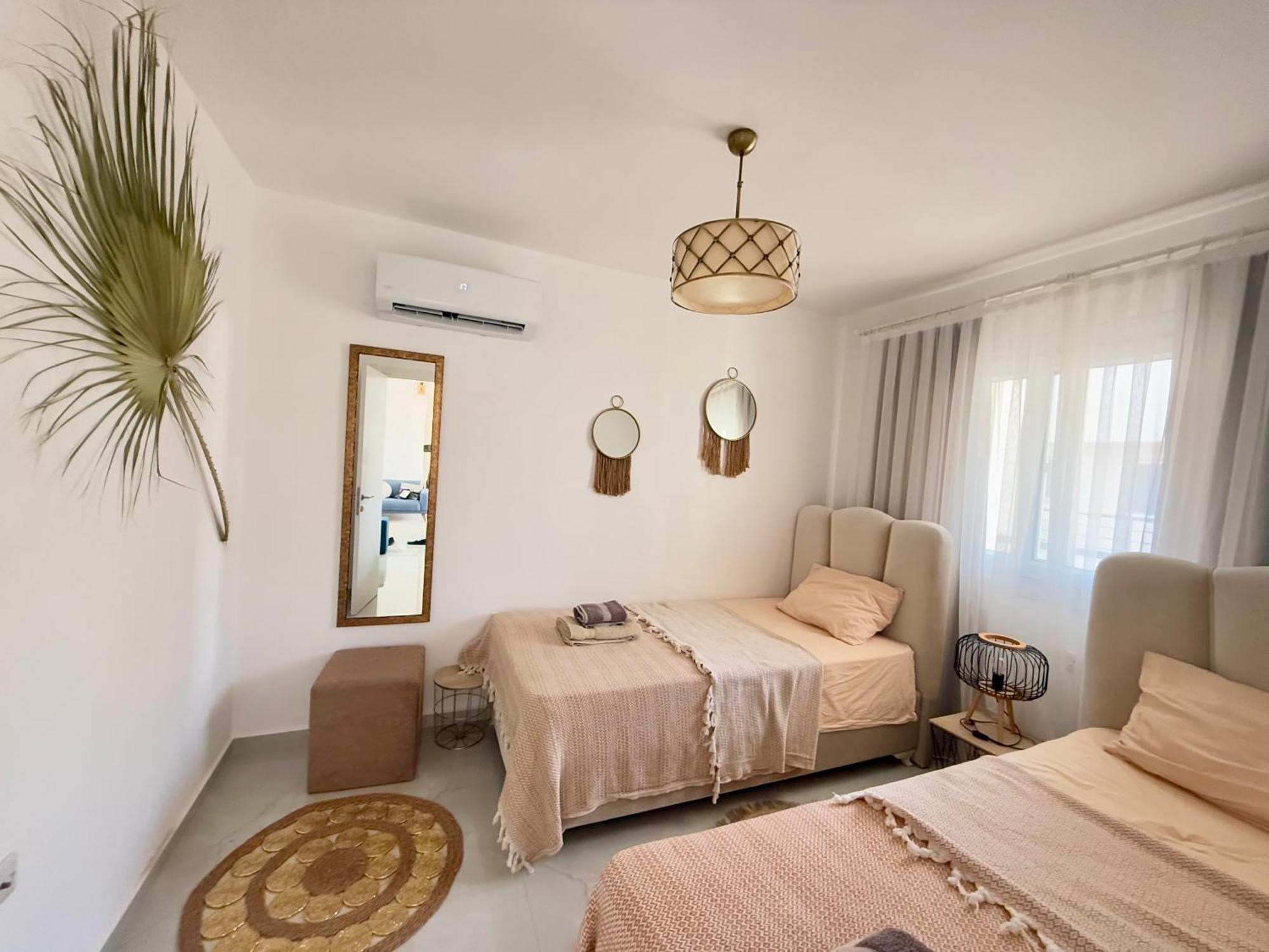 Relaxing Penthouse Suites By The Sea Vokolidha Luaran gambar