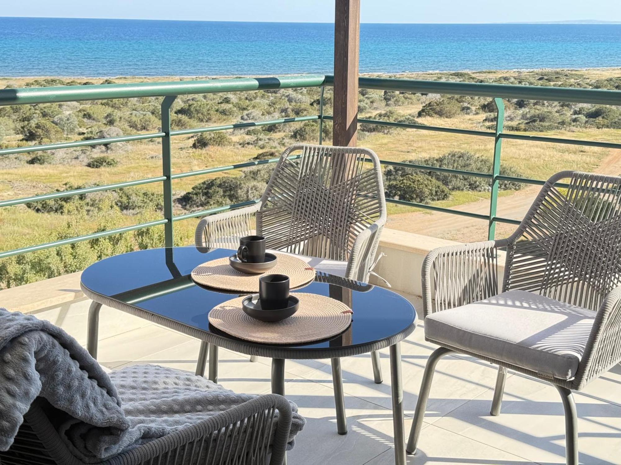 Relaxing Penthouse Suites By The Sea Vokolidha Bilik gambar